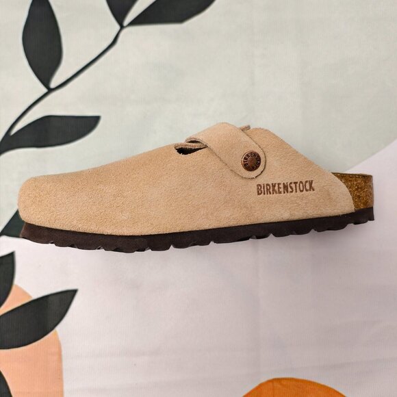 NWT - Women's Latte Cream Suede Birkenstock Boston Shoes - Narrow Fit - Picture 4 of 5
